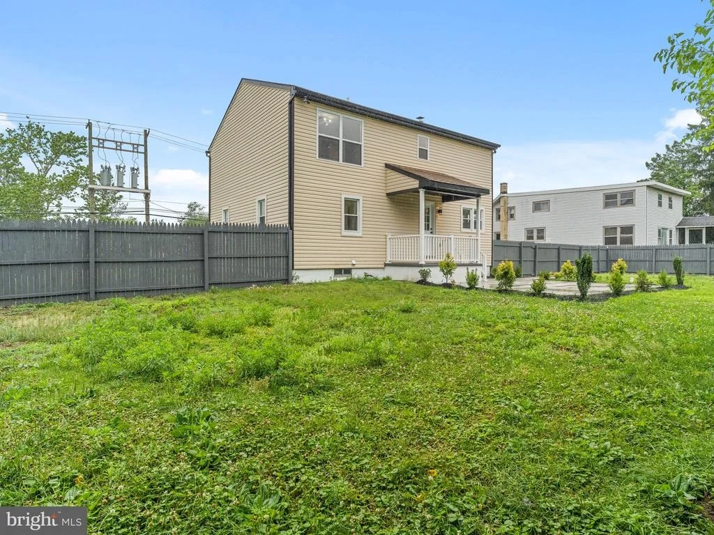 Photo of 308 DELSEA DRIVE