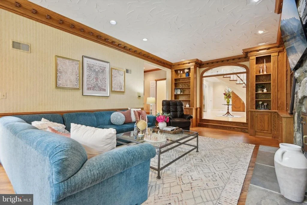 Photo of 9939 BENTCROSS DRIVE