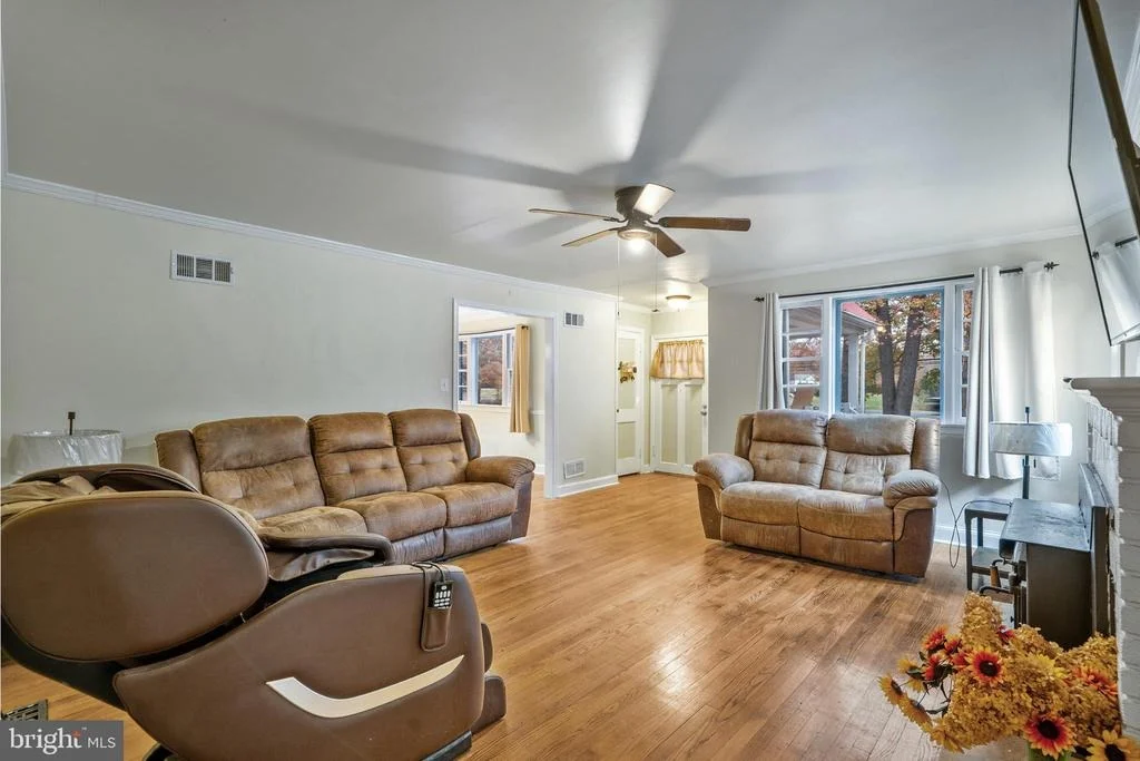 Photo of 2605 MARSHALL HALL ROAD