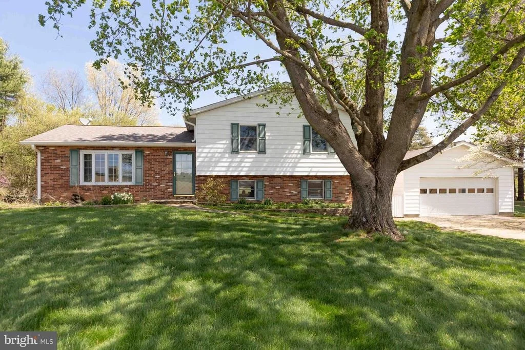 Photo of 17605 GRACE ROAD