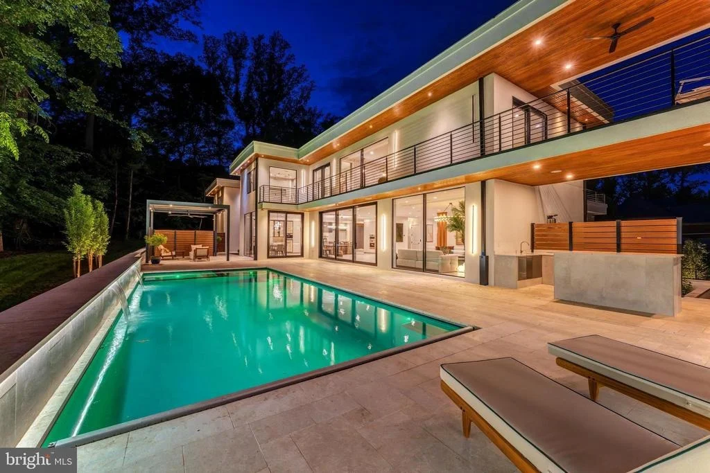 Photo of 7841 OLD DOMINION DRIVE