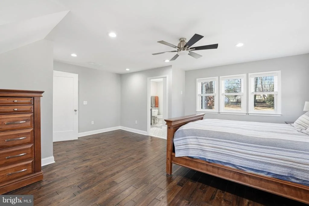 Photo of 6710 OAK DRIVE