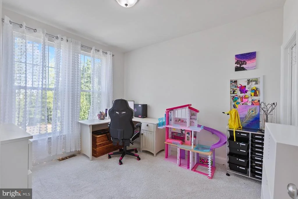 Photo of 22986 BUBBLING BROOK DRIVE
