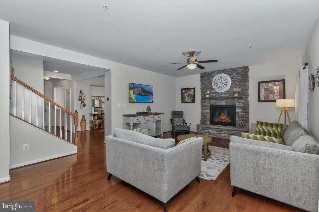 Photo of 1113 LONG FARM CIRCLE