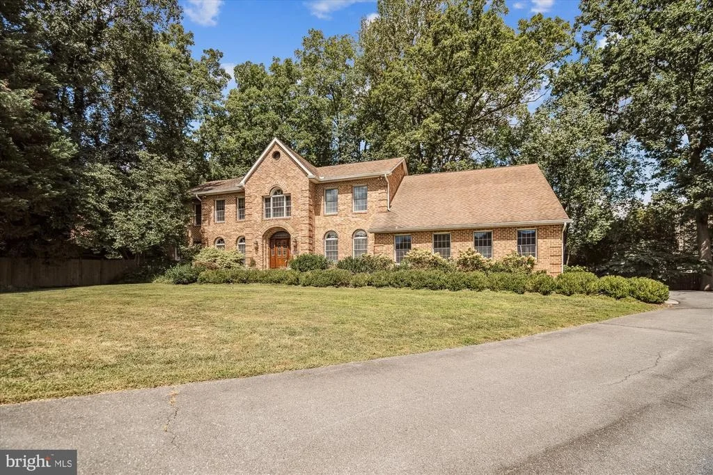 Photo of 8849 TUCKERMAN LANE