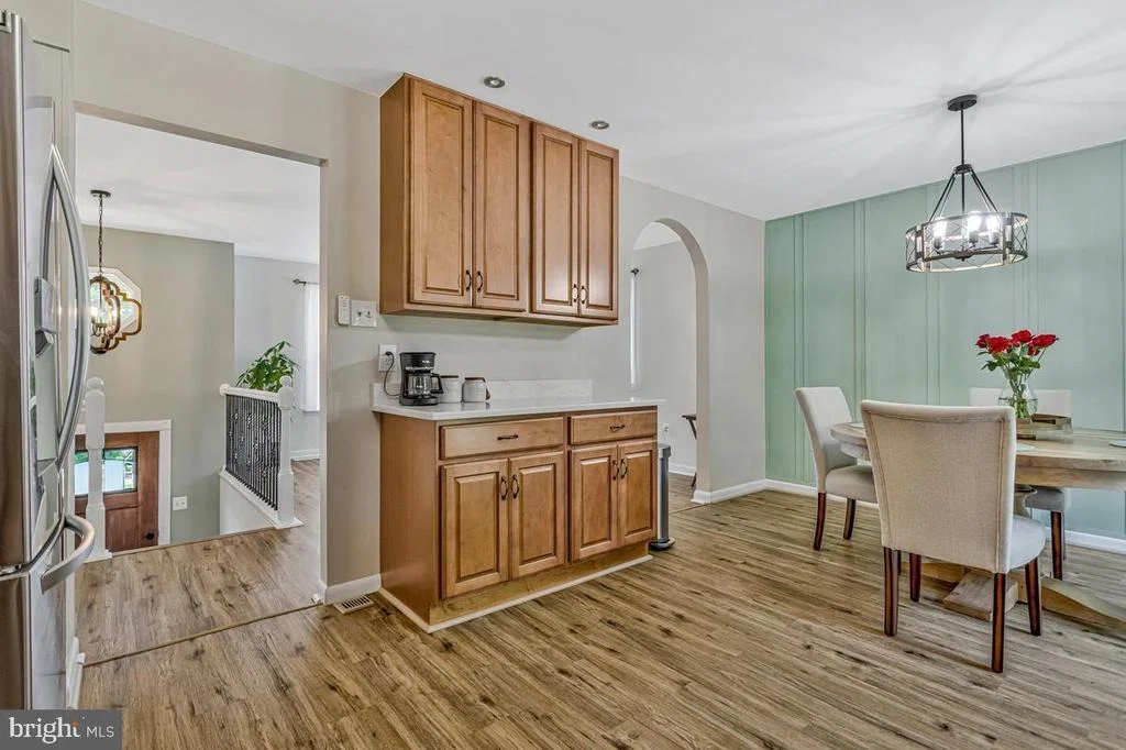 Photo of 9017 MEGAN CIRCLE