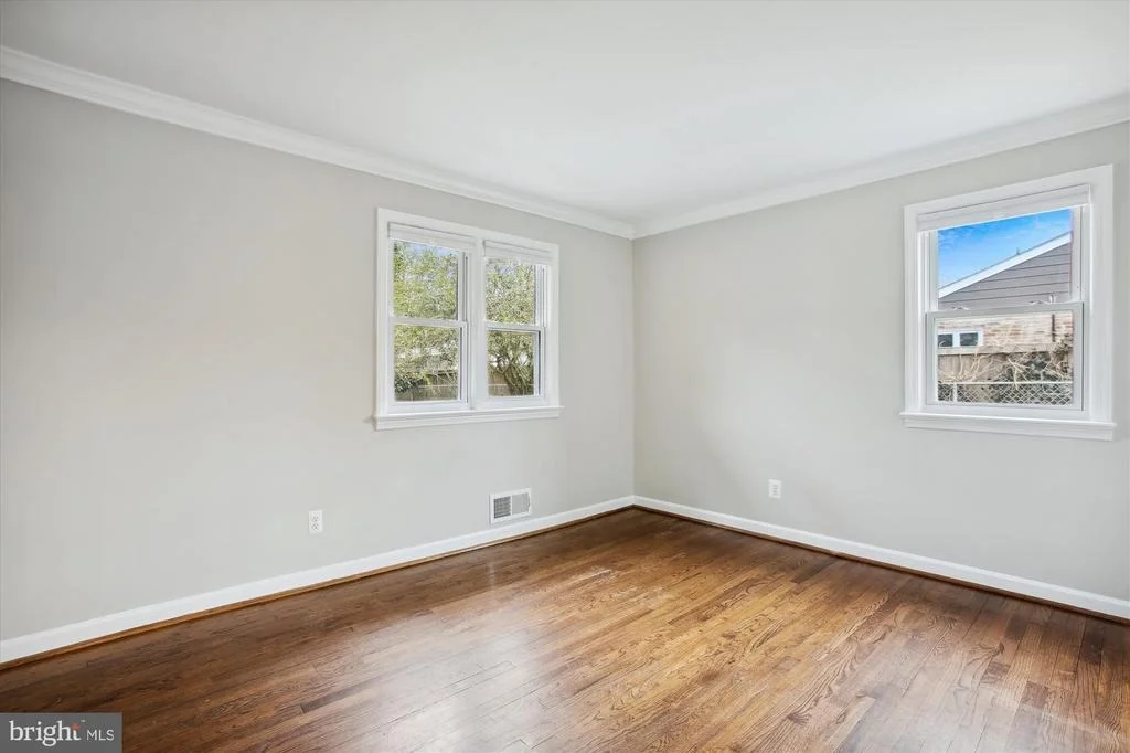 Photo of 7926 JACKSON ROAD