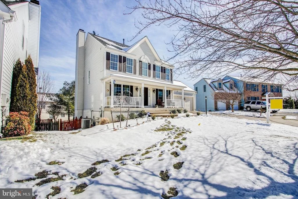Photo of 602 MARBLEWING COURT