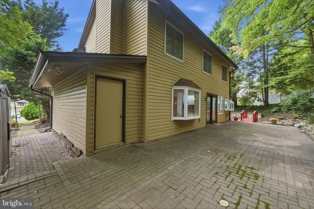 Photo of 7818 MULBERRY BOTTOM LANE