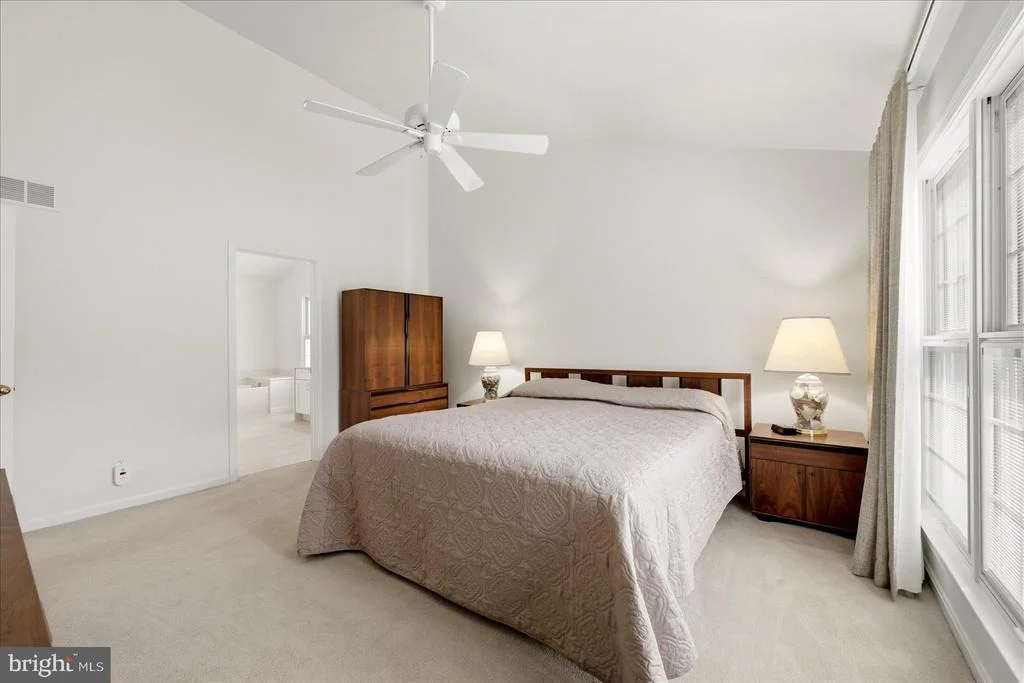 Photo of 705 FOXTAIL CIRCLE NE