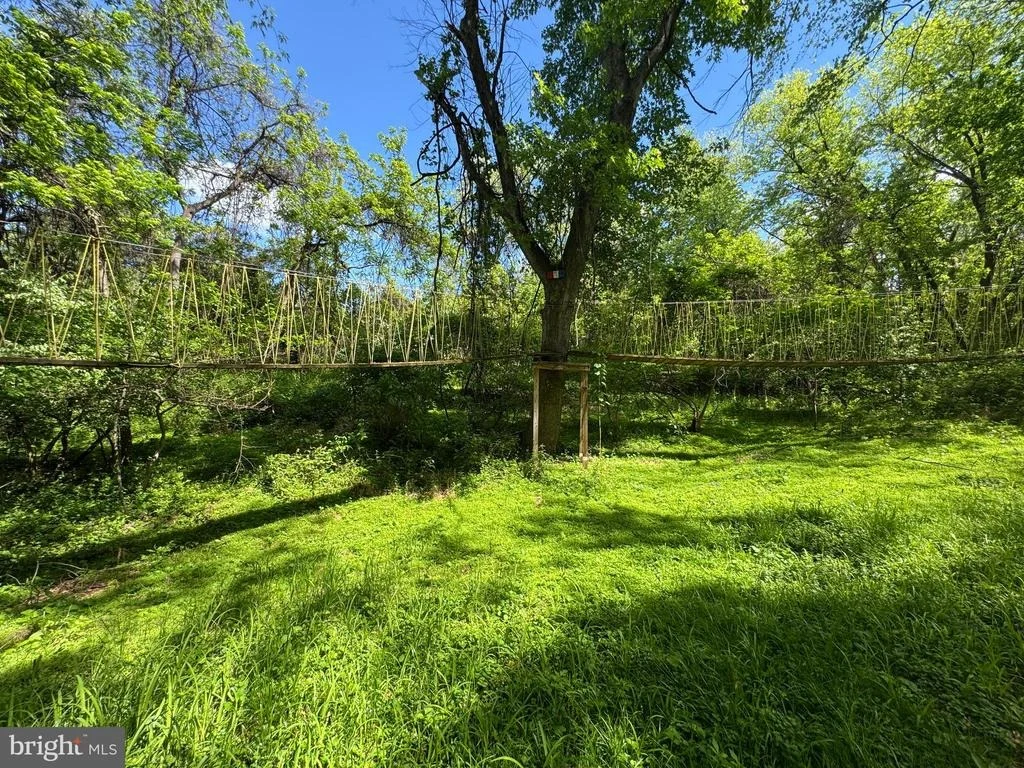 Photo of 2915 FRY ROAD