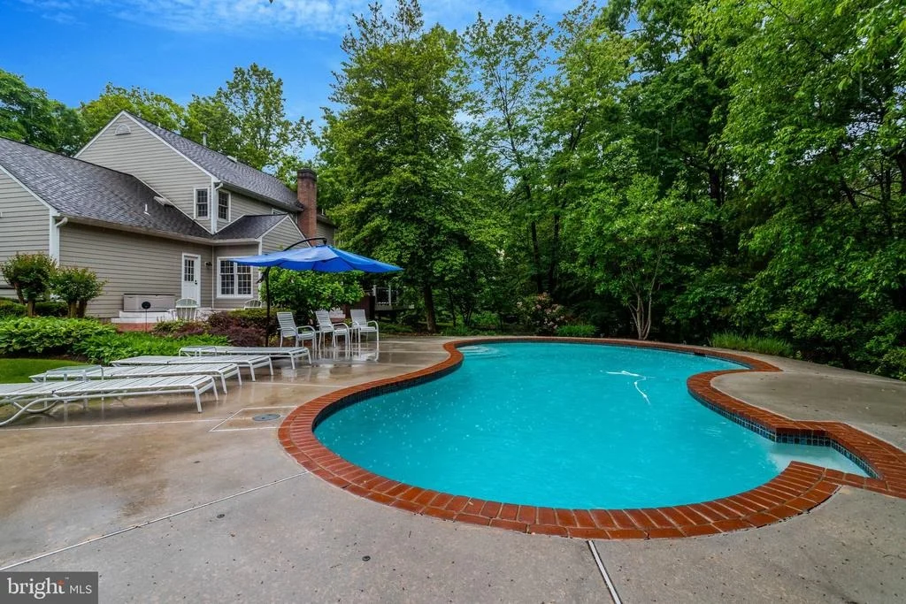 Photo of 9220 DAVIS DRIVE