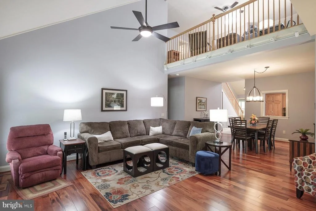 Photo of 18710 DOVER DRIVE