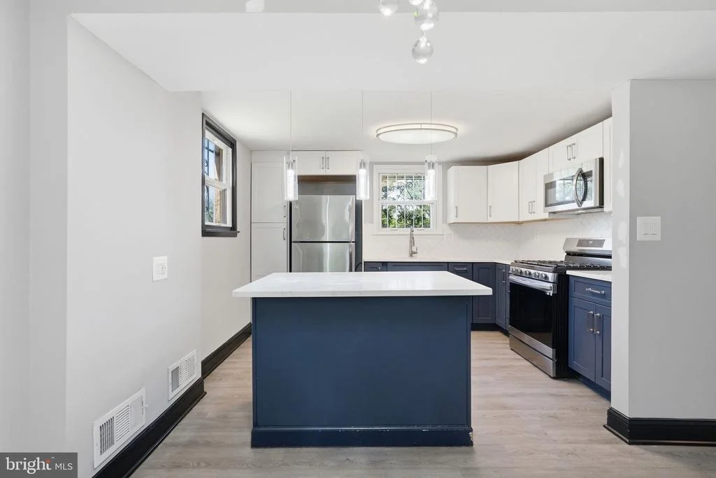 Photo of 4206 CANYONVIEW DRIVE