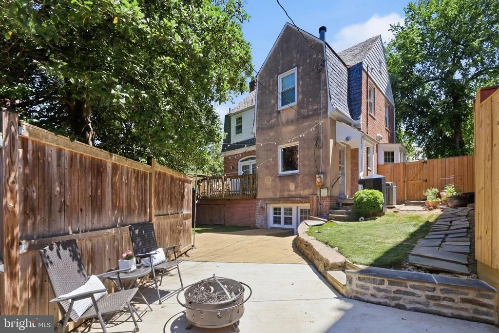 Photo of 6010 34TH PLACE NW