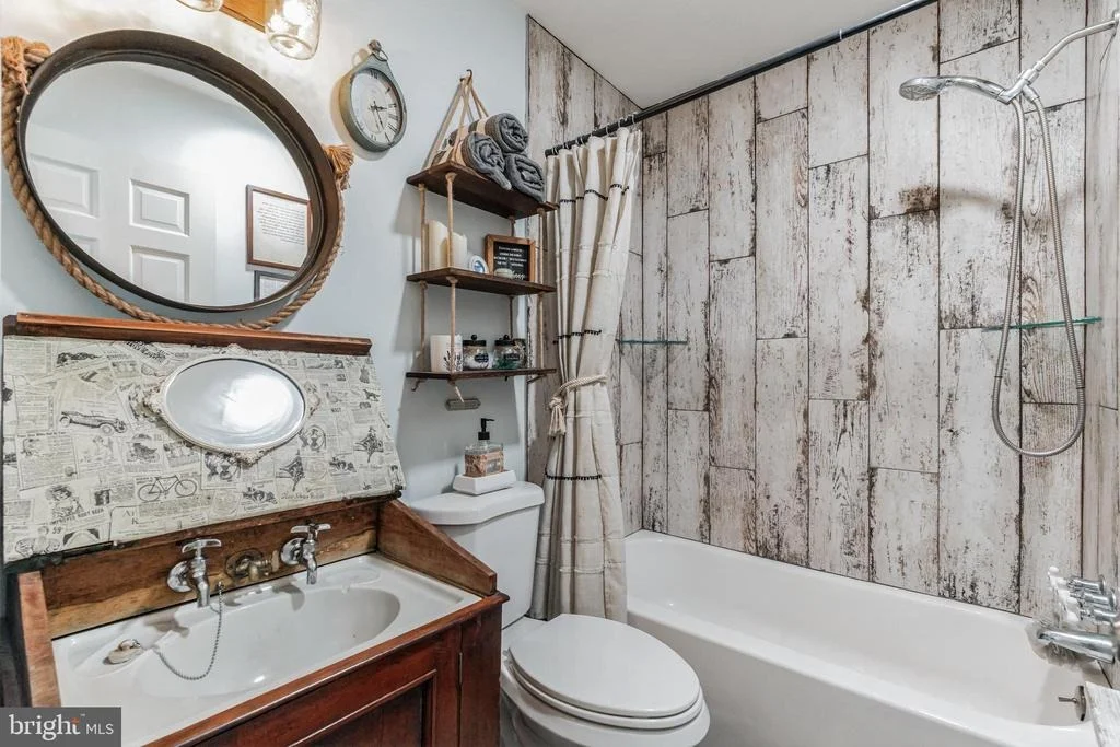 Photo of 5794 WESTERN VIEW PLACE