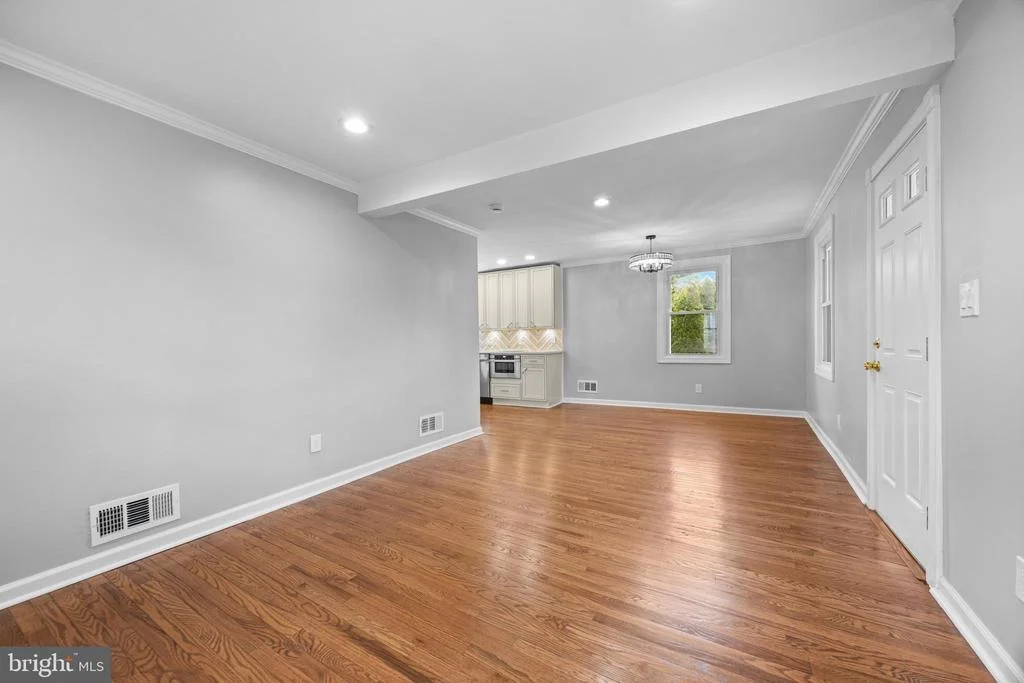 Photo of 102 NELSON ROAD