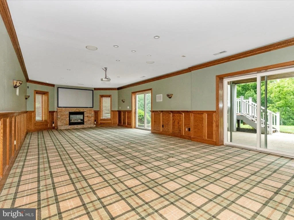 Photo of 17400 RYEFIELD COURT