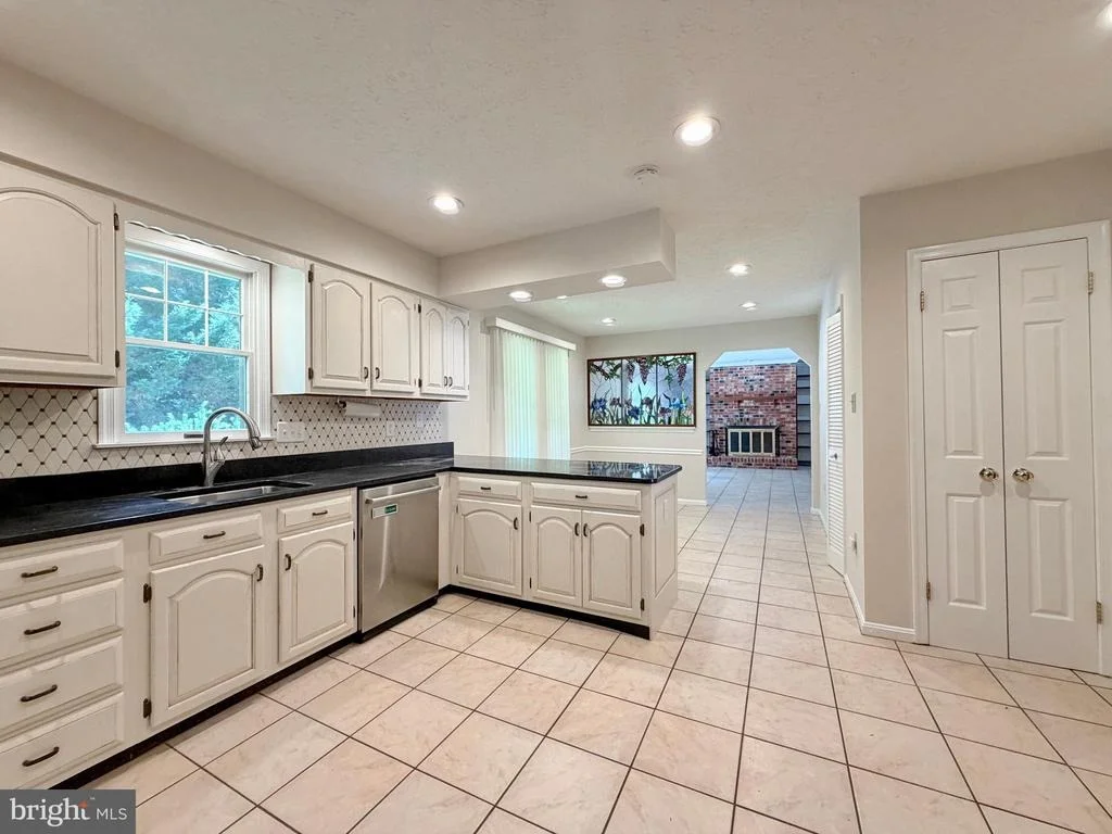 Photo of 6499 AURA DRIVE