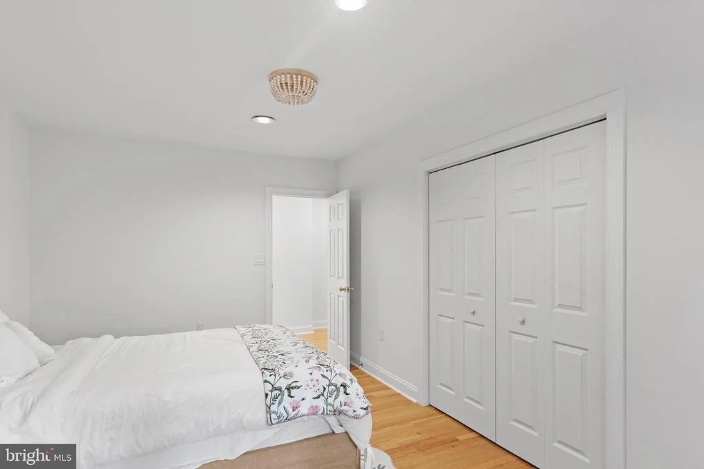 Photo of 123 GLADE CIRCLE W