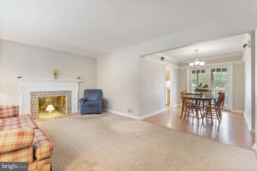 Photo of 12703 BLUHILL ROAD