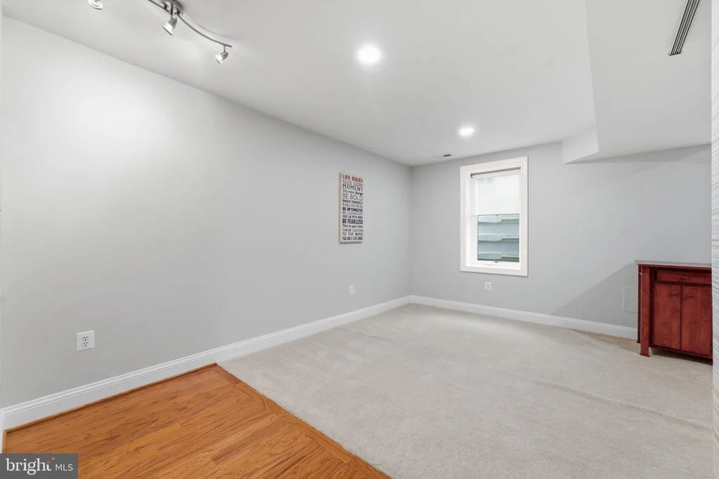 Photo of 9242 RAINBOW FALLS DRIVE