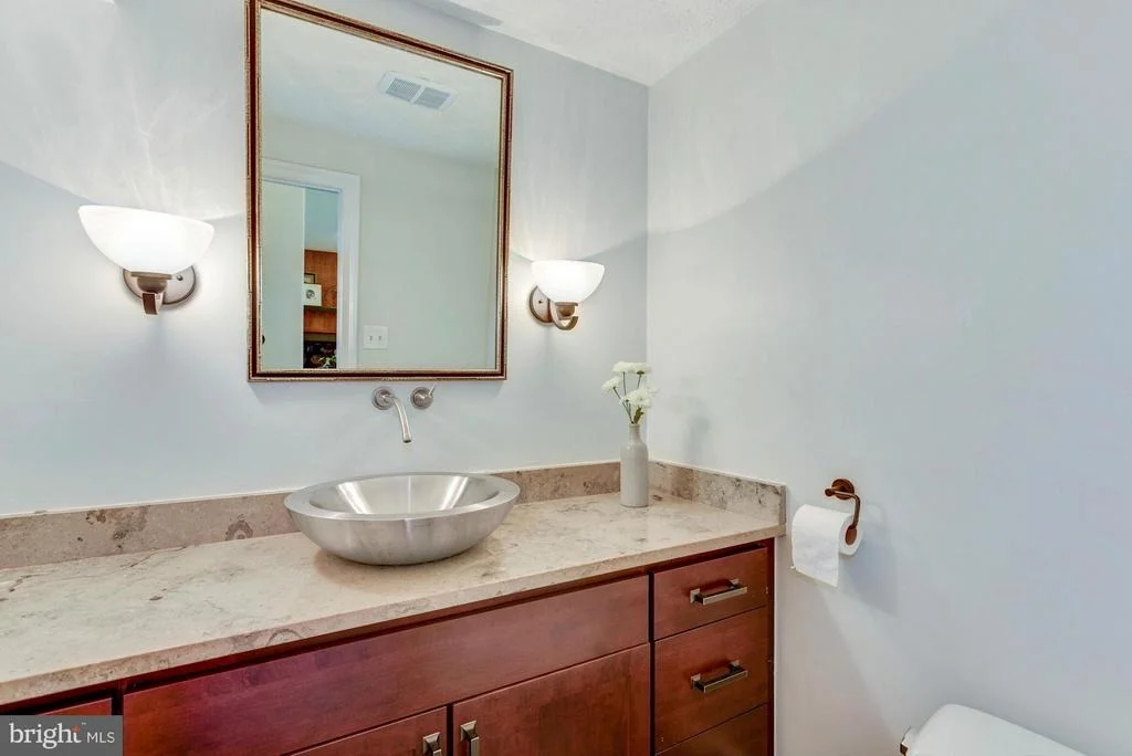 Photo of 8944 JEFFERY ROAD