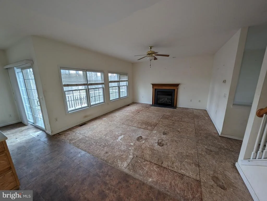 Photo of 32159 RIVER ROAD