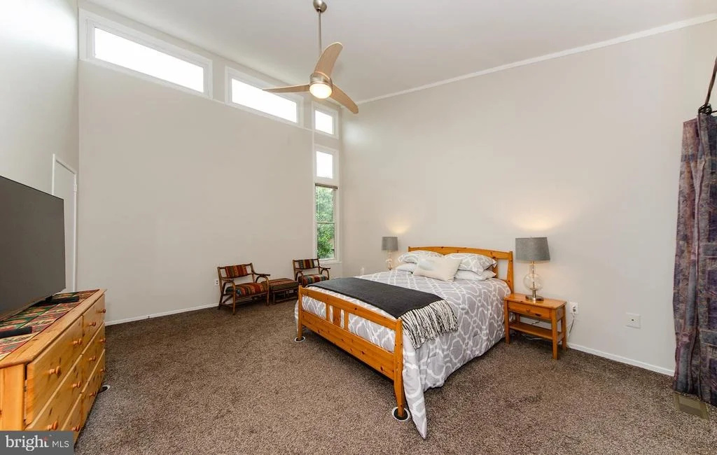 Photo of 1430 WOLFTRAP RUN ROAD