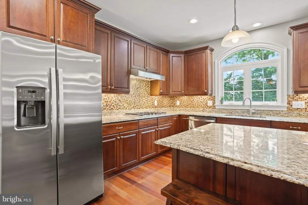 Photo of 3325 COX ROAD