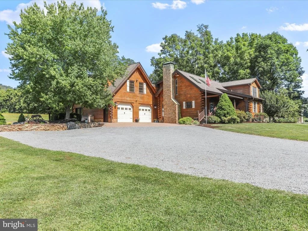 Photo of 14122 MERCERSBURG ROAD