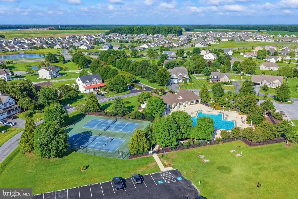 Photo of 30698 WATERFRONT DRIVE