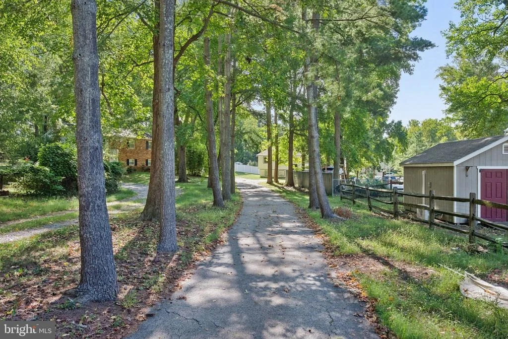 Photo of 1365 MOYER ROAD