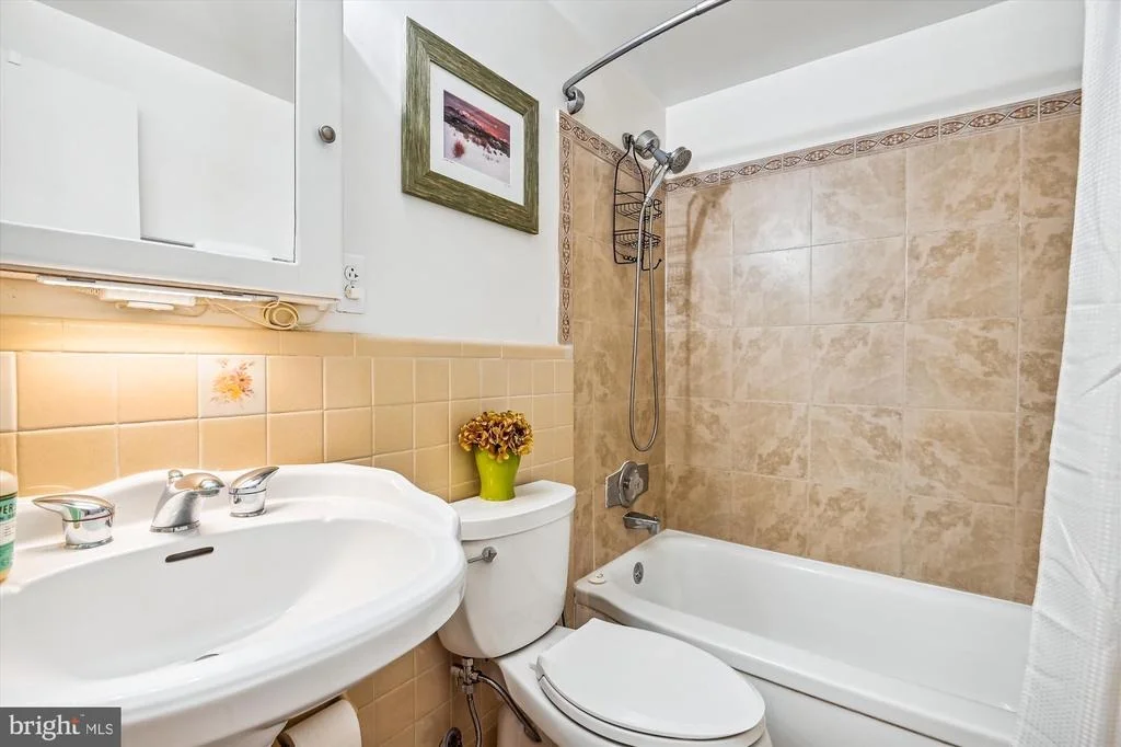 Photo of 11904 SMOKETREE ROAD