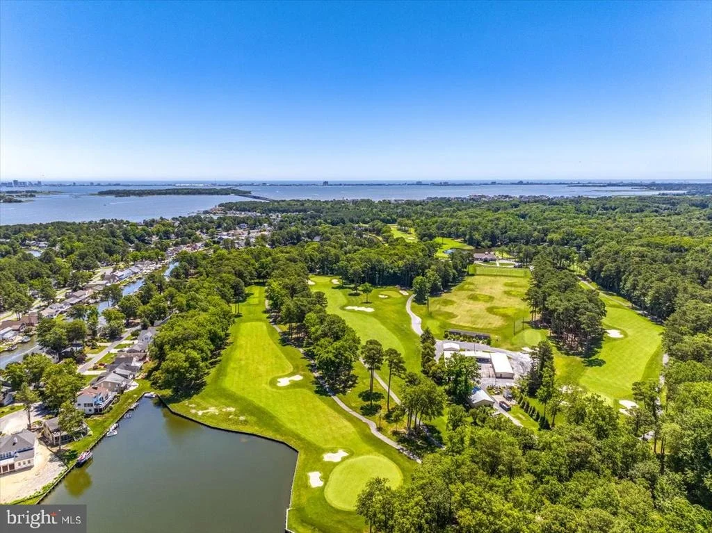 Photo of 50 WINDJAMMER ROAD