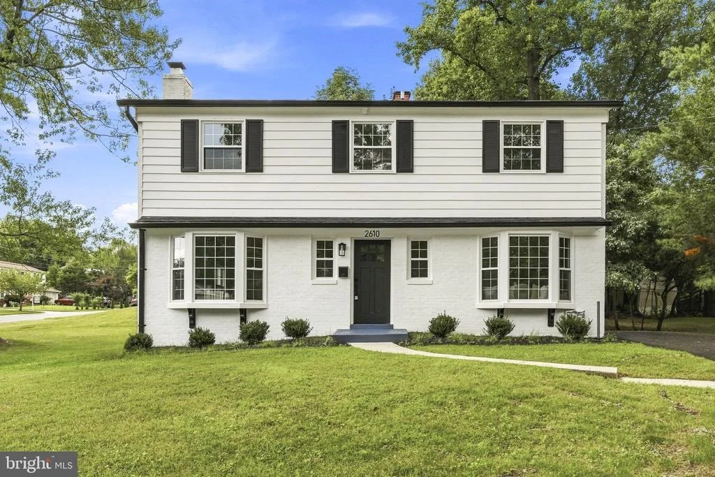 Photo of 2610 SILVERDALE DRIVE