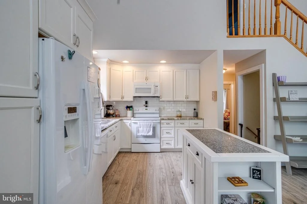 Photo of 44 ALGONQUIN DRIVE