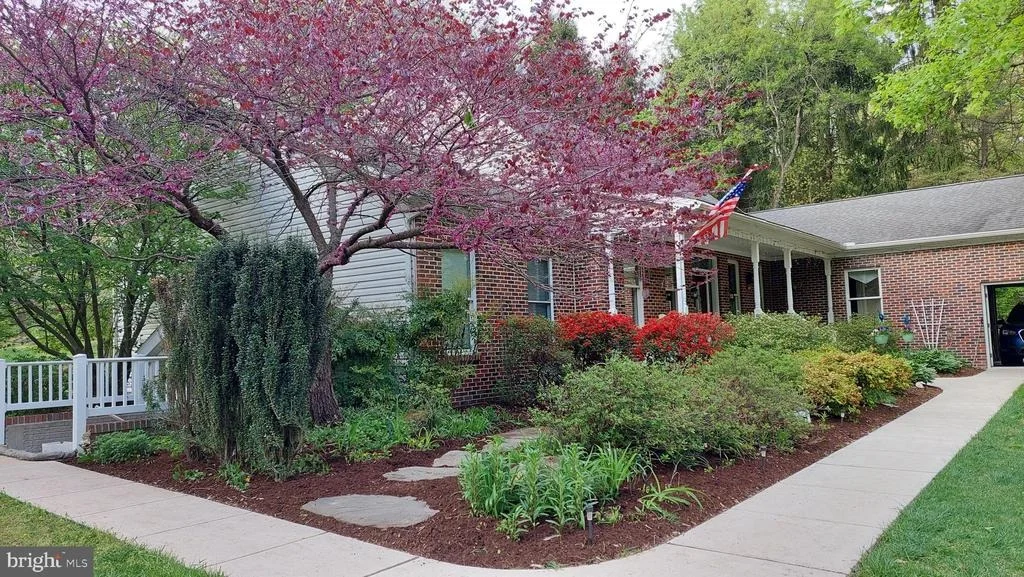 Photo of 3160 SANDY HOOK ROAD