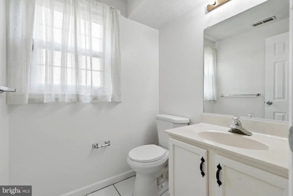 Photo of 18007 SILVER LEAF DRIVE
