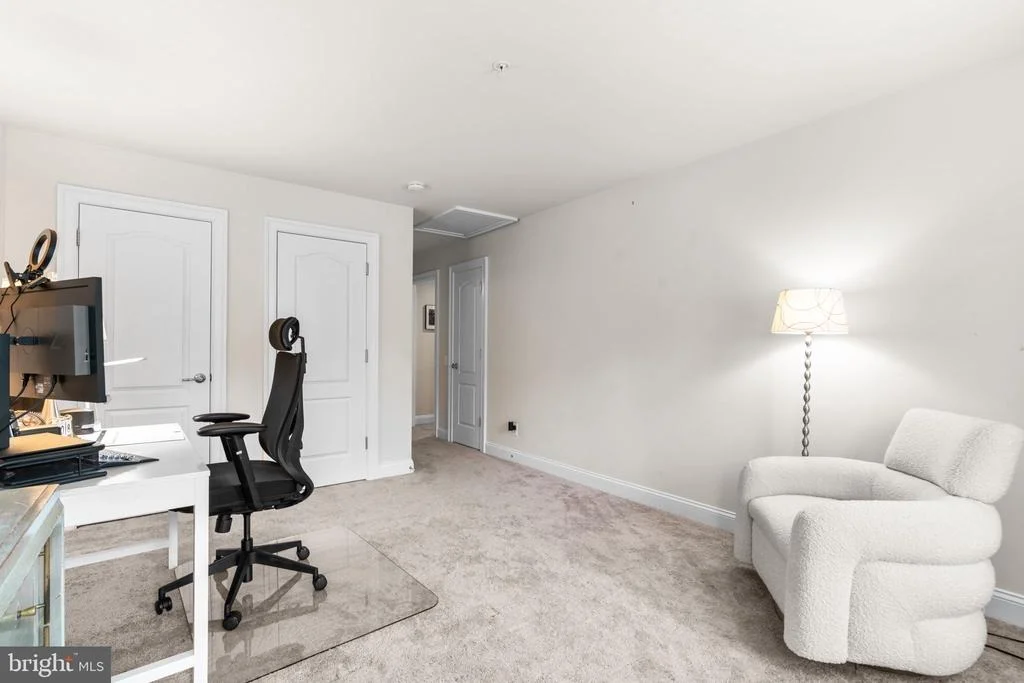 Photo of 18709 ASHBOURNE PLACE