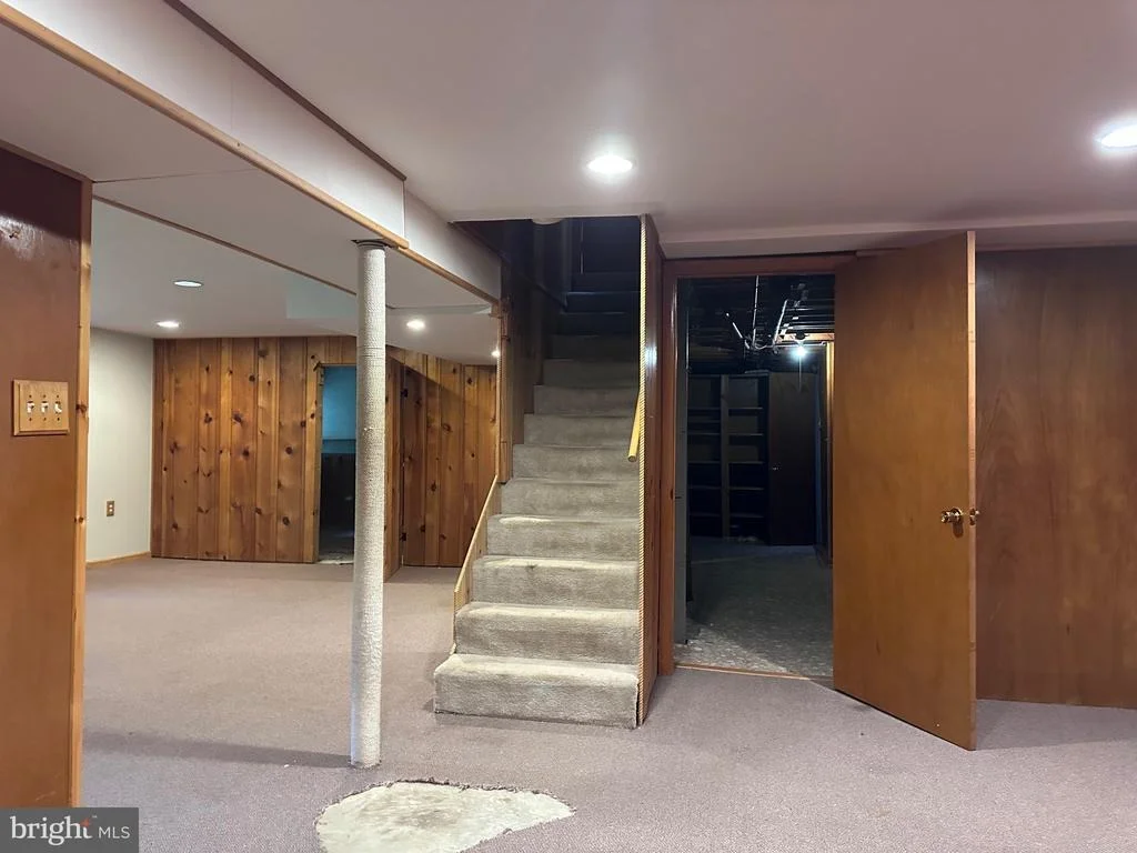 Photo of 5919 5TH ROAD N