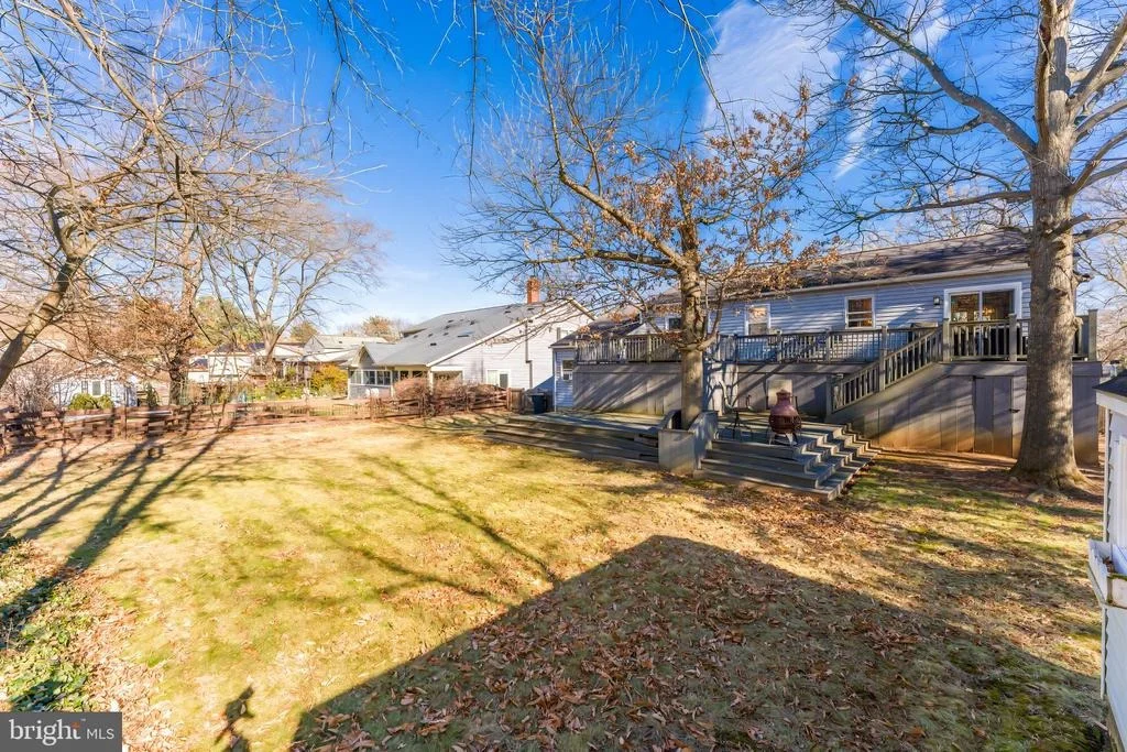 Photo of 1109 DEVON STREET