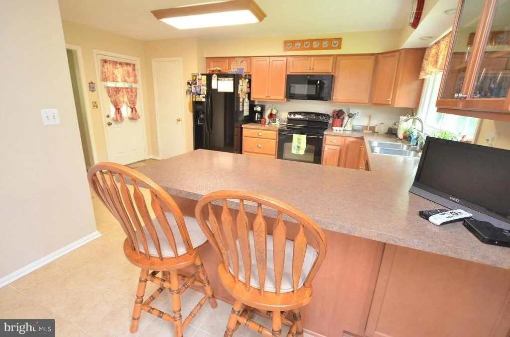 Photo of 8777 HUNT TRAIL