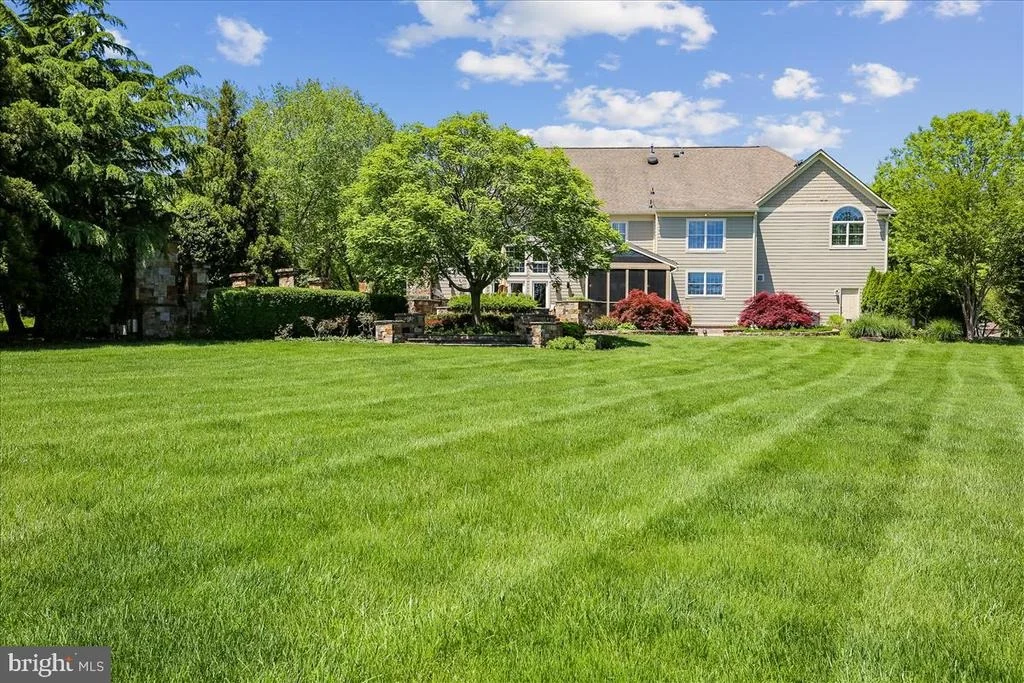 Photo of 21129 GOLF ESTATES DRIVE