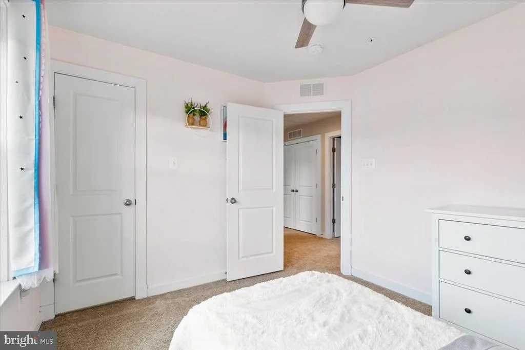 Photo of 1010 SAXTON DRIVE