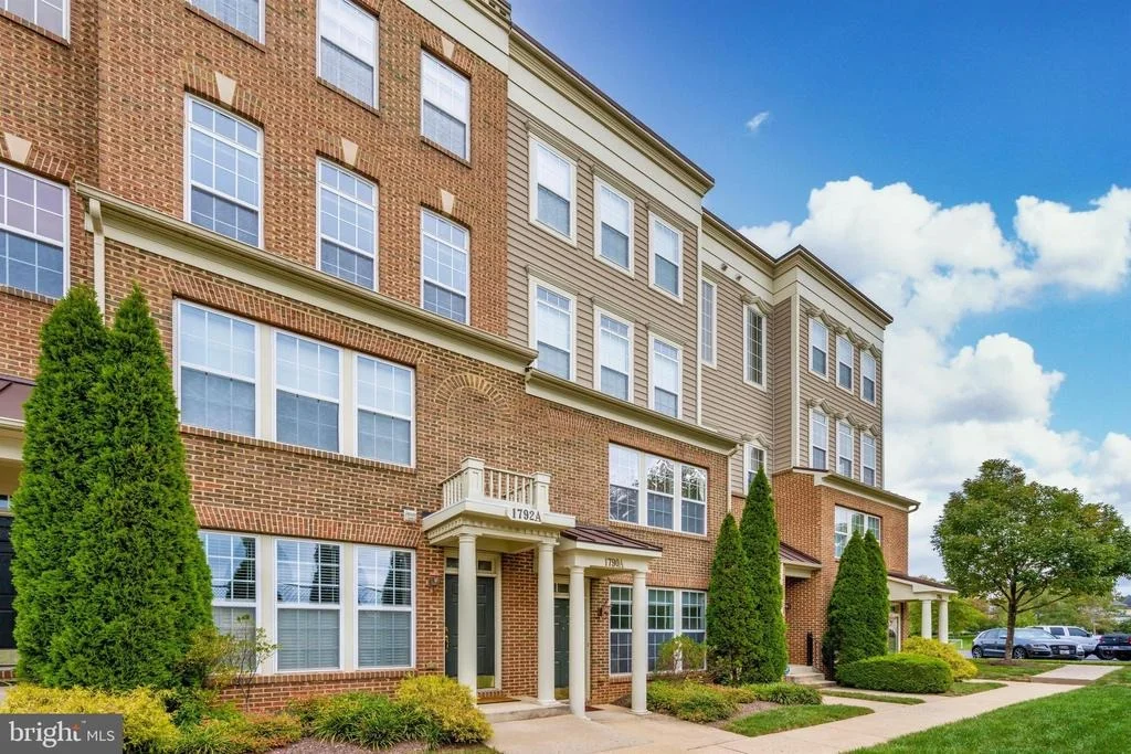 Photo of Unit 22A at 1790 POOLSIDE WAY