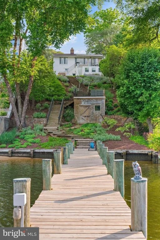Photo of 1210 SEVERNVIEW DRIVE