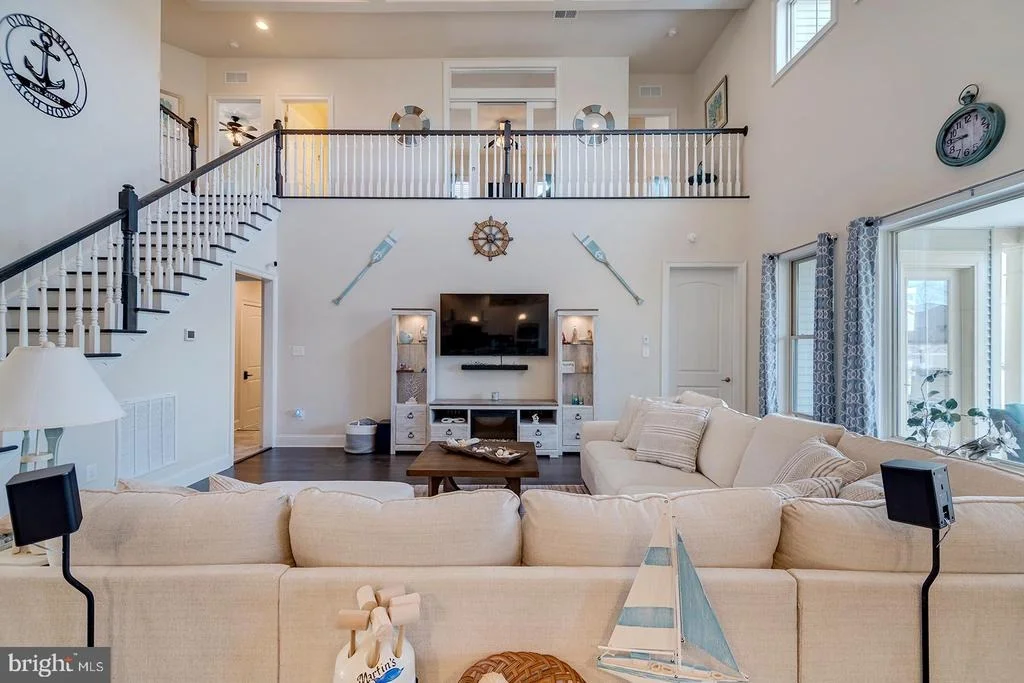 Photo of 38555 GOLDFINCH LANE