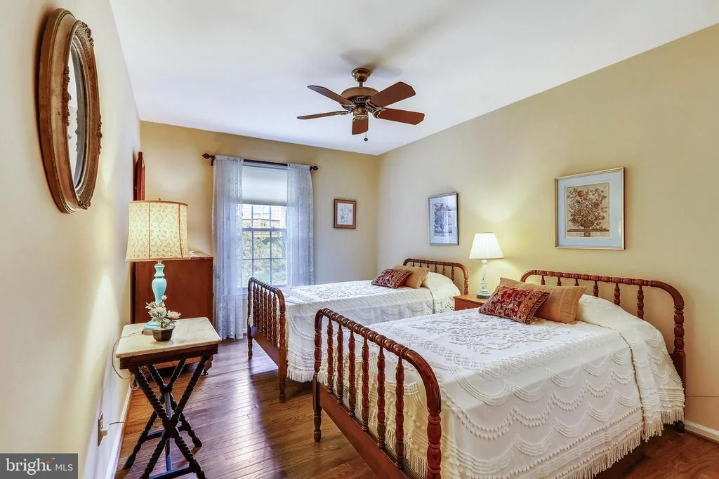 Photo of 9905 MAINSAIL DRIVE