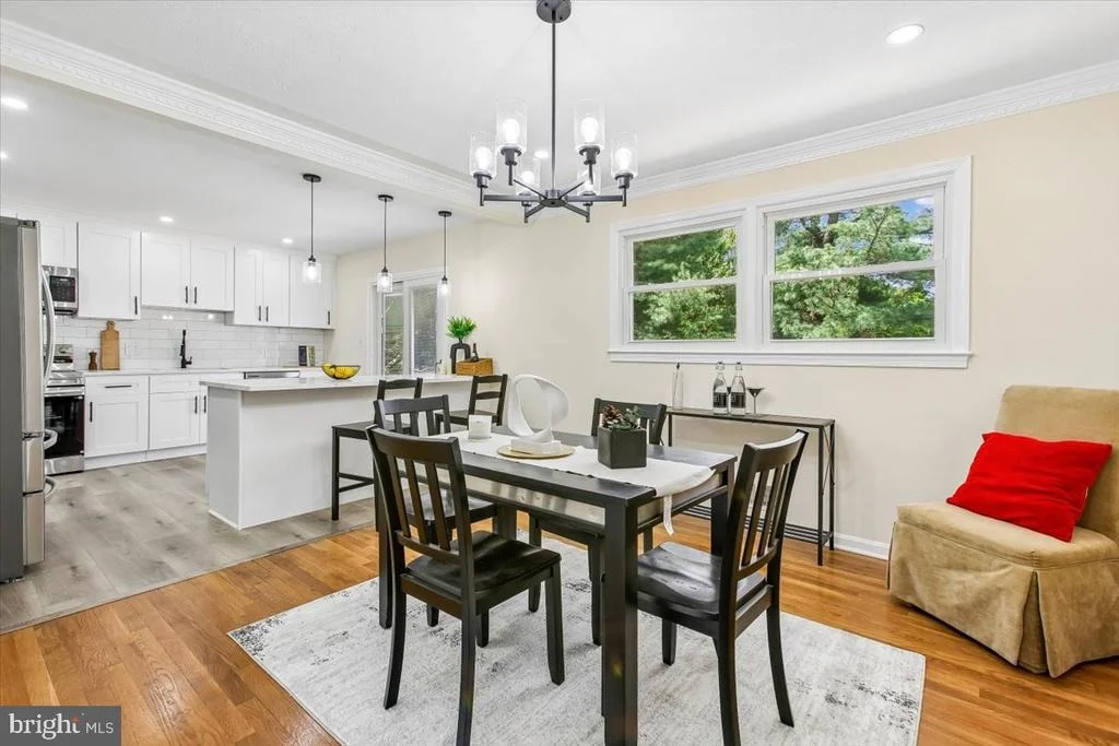Photo of 1705 CRESTVIEW DRIVE